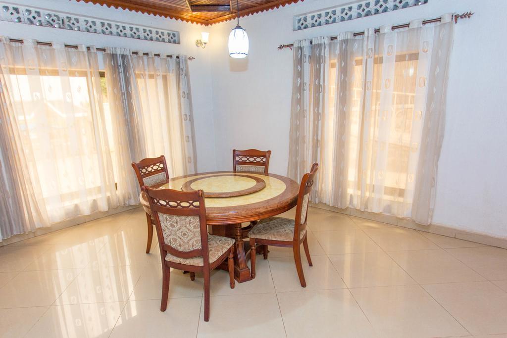 Iris Guest House Kigali Exterior photo
