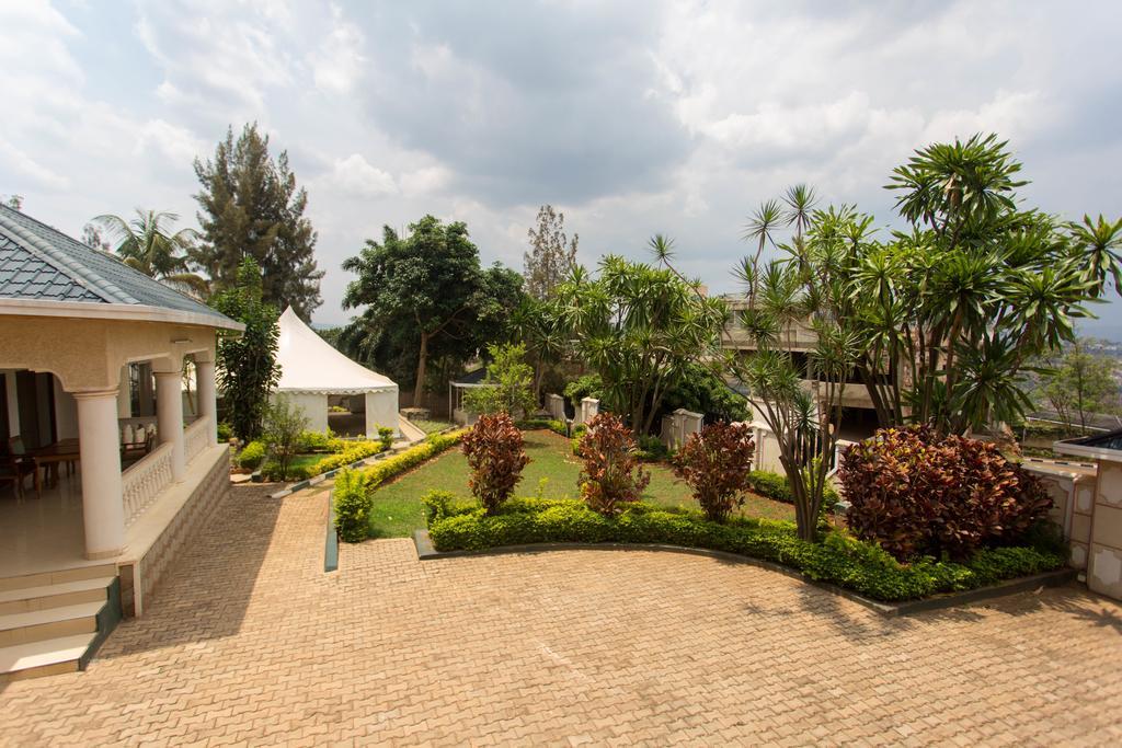 Iris Guest House Kigali Exterior photo