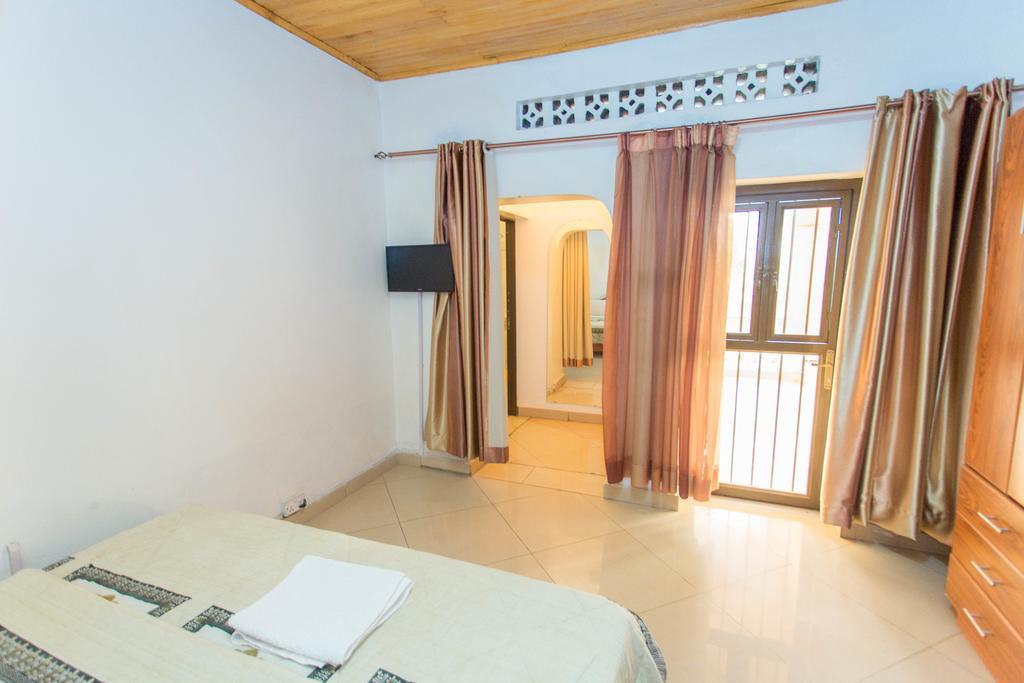 Iris Guest House Kigali Exterior photo