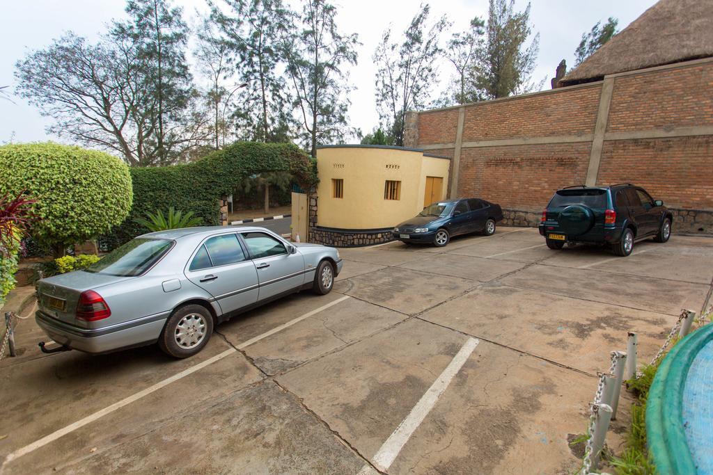 Iris Guest House Kigali Exterior photo