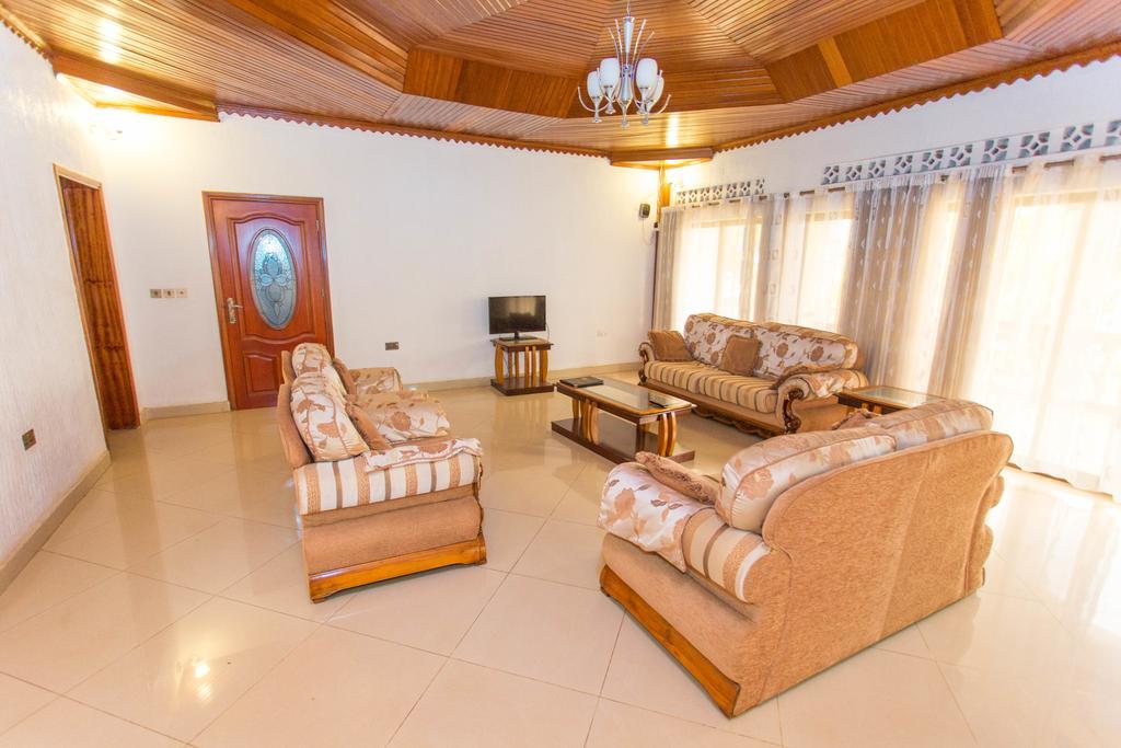 Iris Guest House Kigali Exterior photo